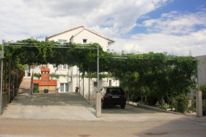 Отель Apartments with a parking space Orebic, Peljesac - 10156  Оребич
